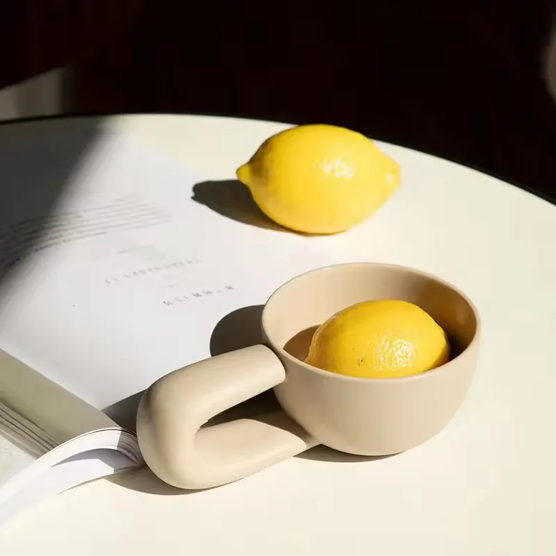 Simple Ceramic Mug Creative Big Handle Coffee Mug Office Afternoon Tea Milk Cup Juice Cup Water Cup Tea Cups Household Products
Simple Ceramic Mug Creative Big Handle Coffee Mug Office Afternoon Tea Milk Cup Juice Cup Water Cup Tea Cups Household Products