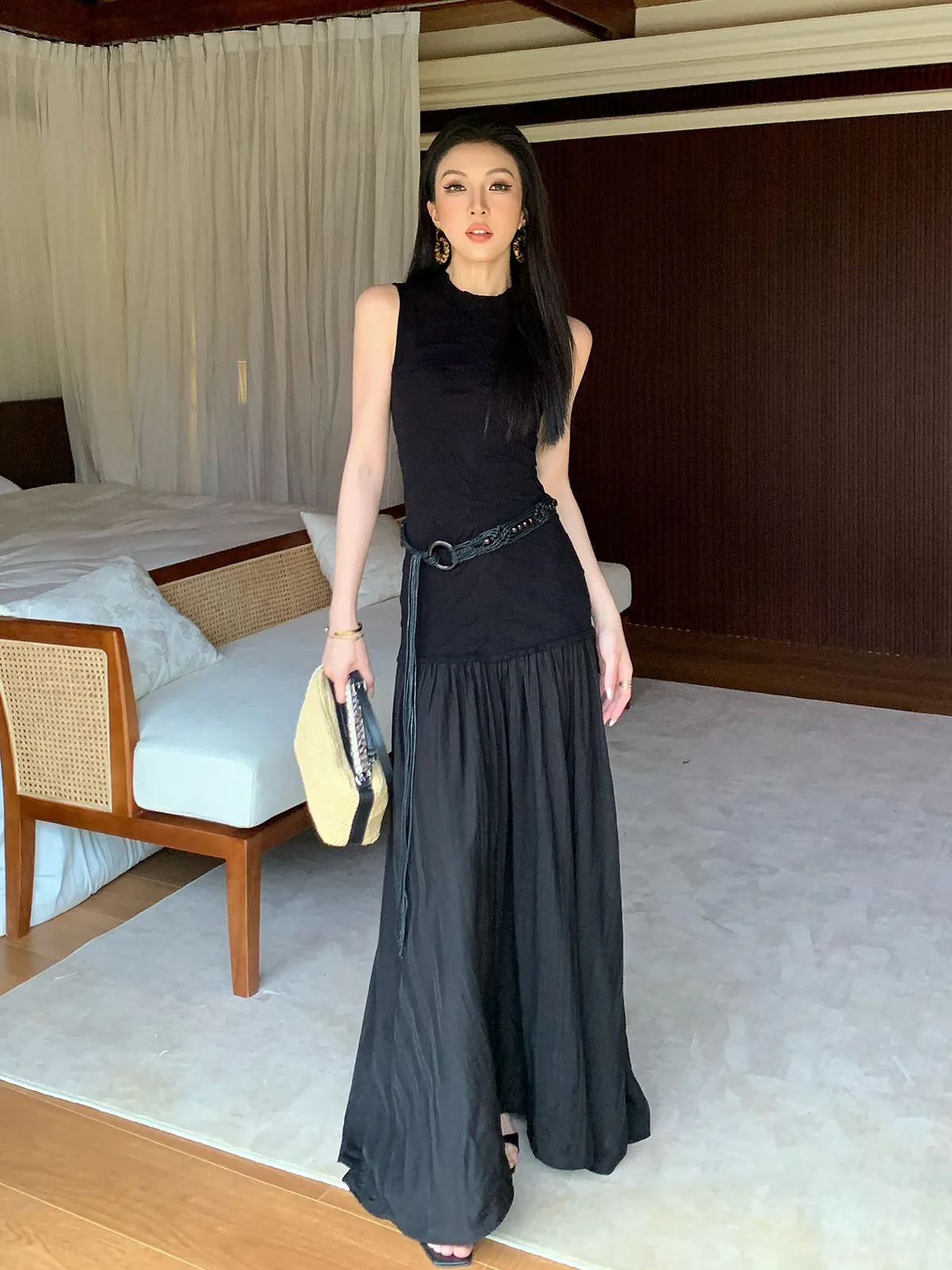 Jijinqi Summer Sleeveless round Neck Shoulder Bared Dress Splice Slimming Design Long Black Gown Sexy Waist Shaping Casual Wear
Jijinqi Summer Sleeveless round Neck Shoulder Bared Dress Splice Slimming Design Long Black Gown Sexy Waist Shaping Casual Wear