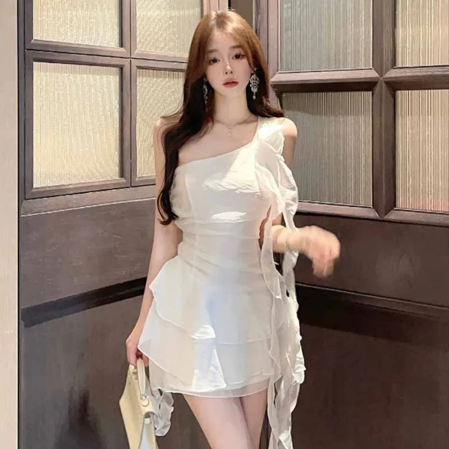 【New style】7726 Southeast Asia 2026 women's dress with gentle shoulder streamers chiffon dress with flowers
【New style】7726 Southeast Asia 2026 women's dress with gentle shoulder streamers chiffon dress with flowers