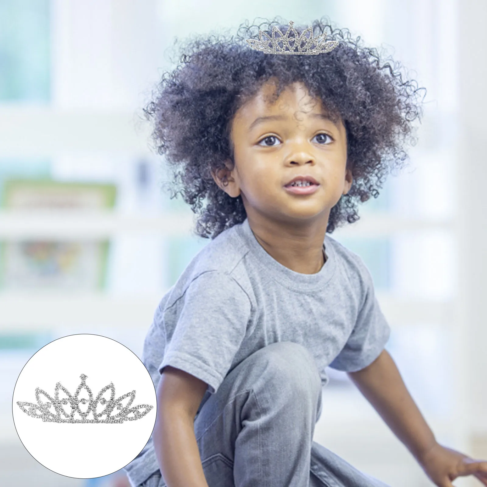 Rhinestone Children Tiara Crown Girls Hair Accessories Elegant Design Lightweight Portable Kids Comb Crown Jewelry Daily Wear
Rhinestone Children Tiara Crown Girls Hair Accessories Elegant Design Lightweight Portable Kids Comb Crown Jewelry Daily Wear