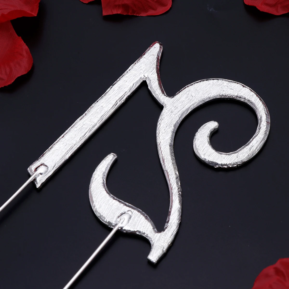 Cake Topper Decorations Girls Number Rhinestone Birthday Anniversary Alloy Party Dessert Decoration Banquet
Cake Topper Decorations Girls Number Rhinestone Birthday Anniversary Alloy Party Dessert Decoration Banquet