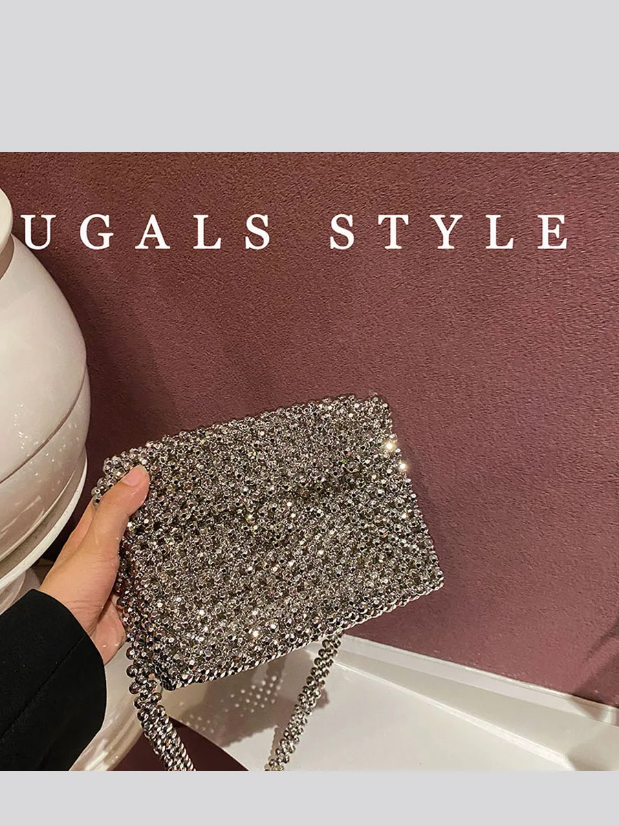 UGALS Retro Silver Metal Shiny Handcrafted Beaded Pearl Flip Cover Small Square Crossbody Bag Elegant Lady Clutch Purse
UGALS Retro Silver Metal Shiny Handcrafted Beaded Pearl Flip Cover Small Square Crossbody Bag Elegant Lady Clutch Purse
