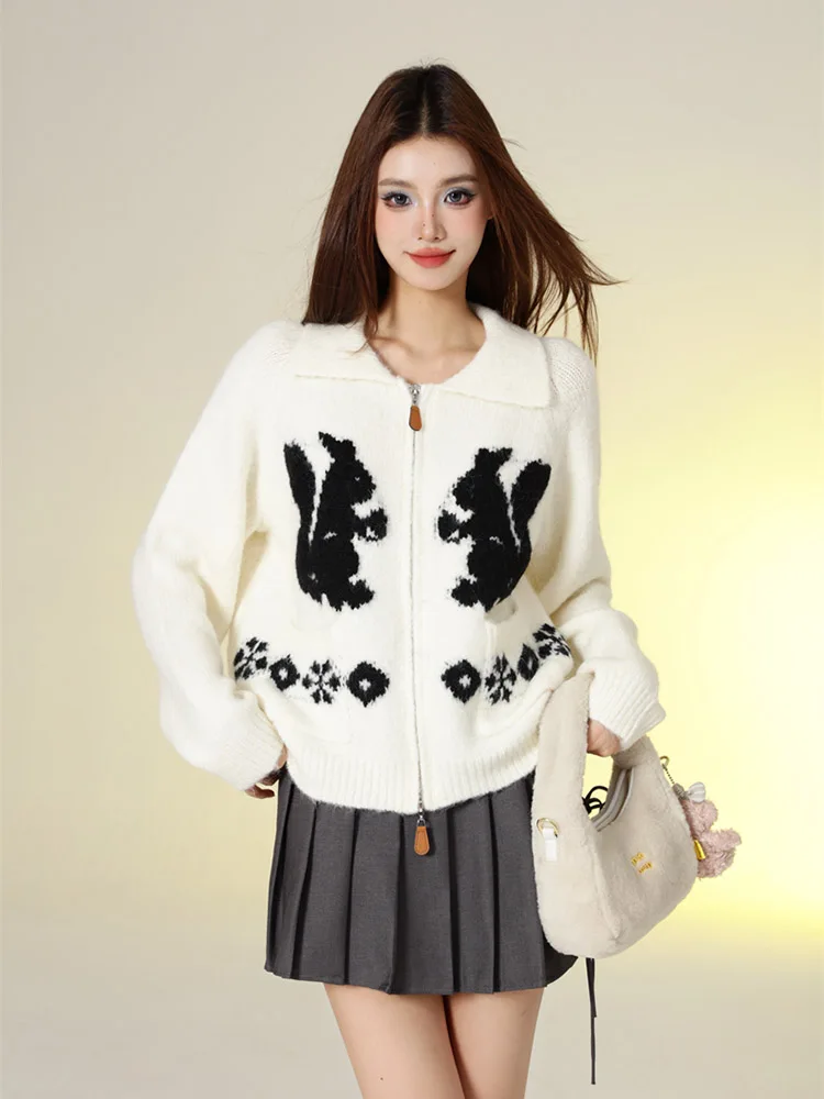 Women Cardigan Autumn Winter Knitted Sweater Ladies Vintage Casual Zipper Jumper Female Sweet Loose Rabbit Jacquard Cardigans
Women Cardigan Autumn Winter Knitted Sweater Ladies Vintage Casual Zipper Jumper Female Sweet Loose Rabbit Jacquard Cardigans