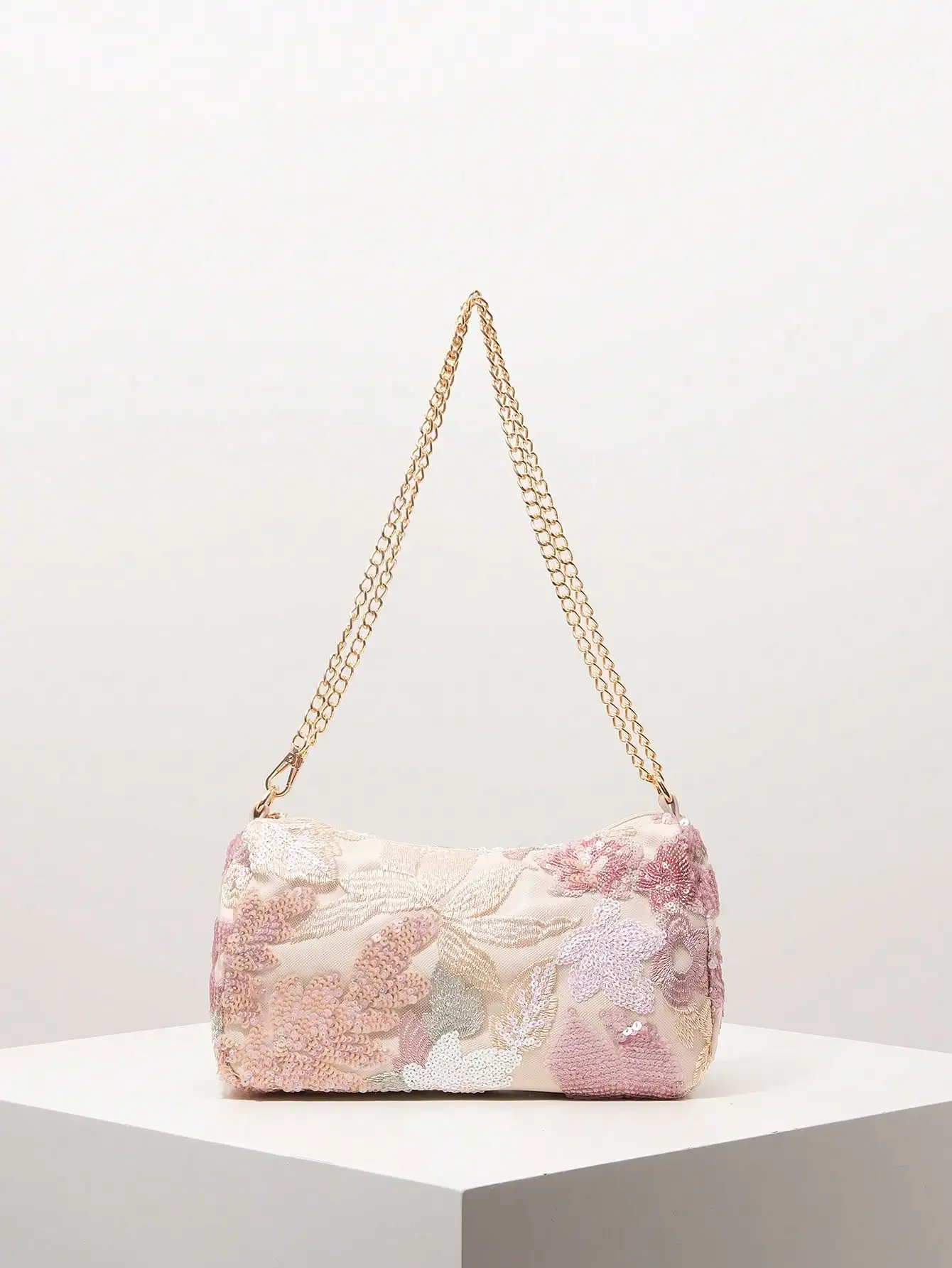 Sequin Shoulder Bag, Bridal Party & Prom Accessories, Glittering Sequin Bag For Women, Elegant Wedding Items, Random Pattern Shiny Prom Clutch, Sparkling Sequin Bags Ladies Elegant ,Beach Bag
Sequin Shoulder Bag, Bridal Party & Prom Accessories, Glittering Sequin Bag For Women, Elegant Wedding Items, Random Pattern Shiny Prom Clutch, Sparkling Sequin Bags Ladies Elegant ,Beach Bag