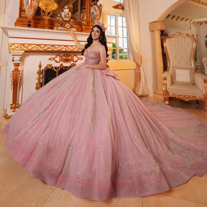 Mexican Pink Shiny Quinceanera Dresses Ball Gown Sequined Appliques Lace Beads Bow Princess Vestidos De 15 AnoS Sweet 16 Dress
Mexican Pink Shiny Quinceanera Dresses Ball Gown Sequined Appliques Lace Beads Bow Princess Vestidos De 15 AnoS Sweet 16 Dress