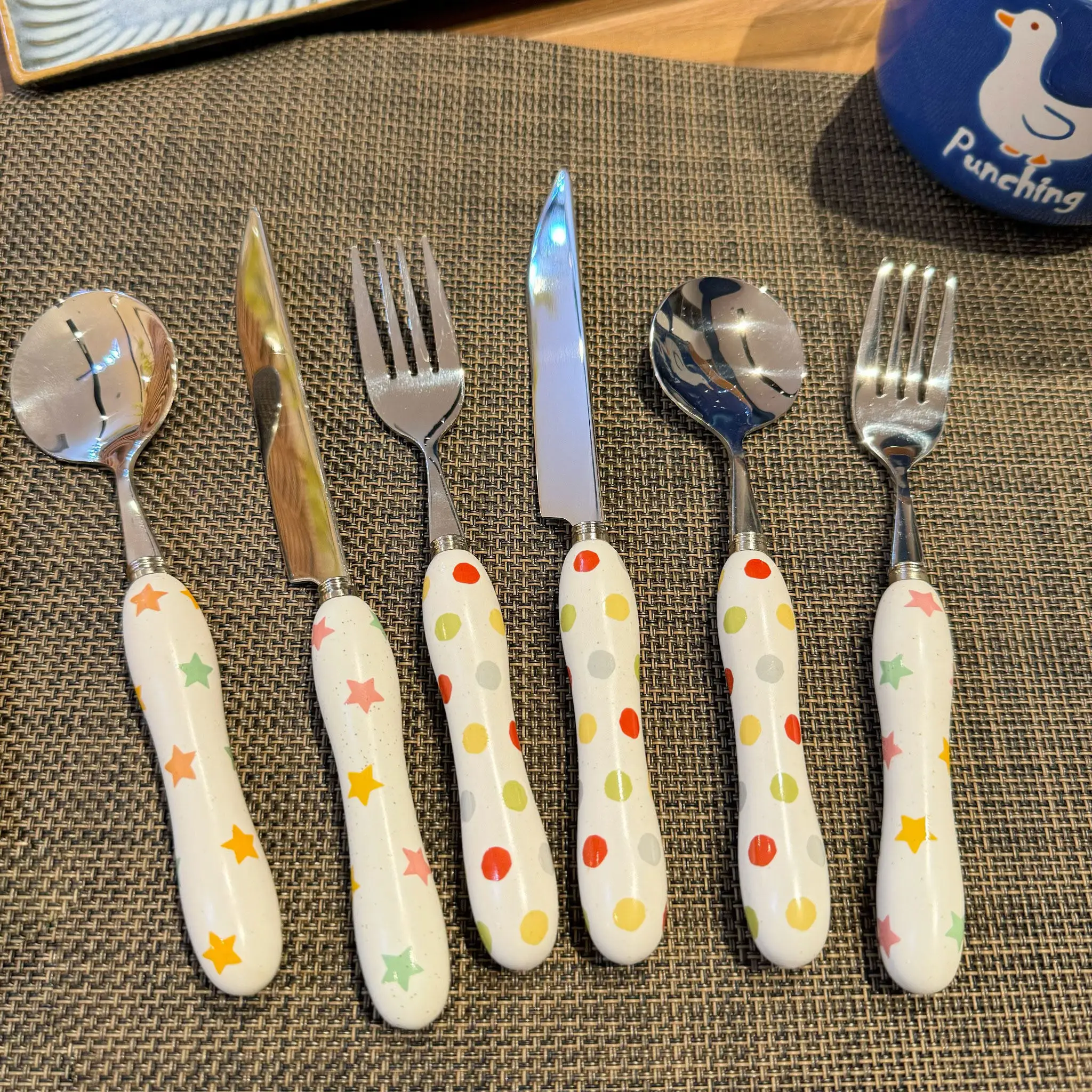 Vintage Colorful Polka Dot Ceramic Handle 304 Stainless Steel Cutlery Set, Cute Western Dinner Knife Fork Spoon Set for Steak
Vintage Colorful Polka Dot Ceramic Handle 304 Stainless Steel Cutlery Set, Cute Western Dinner Knife Fork Spoon Set for Steak