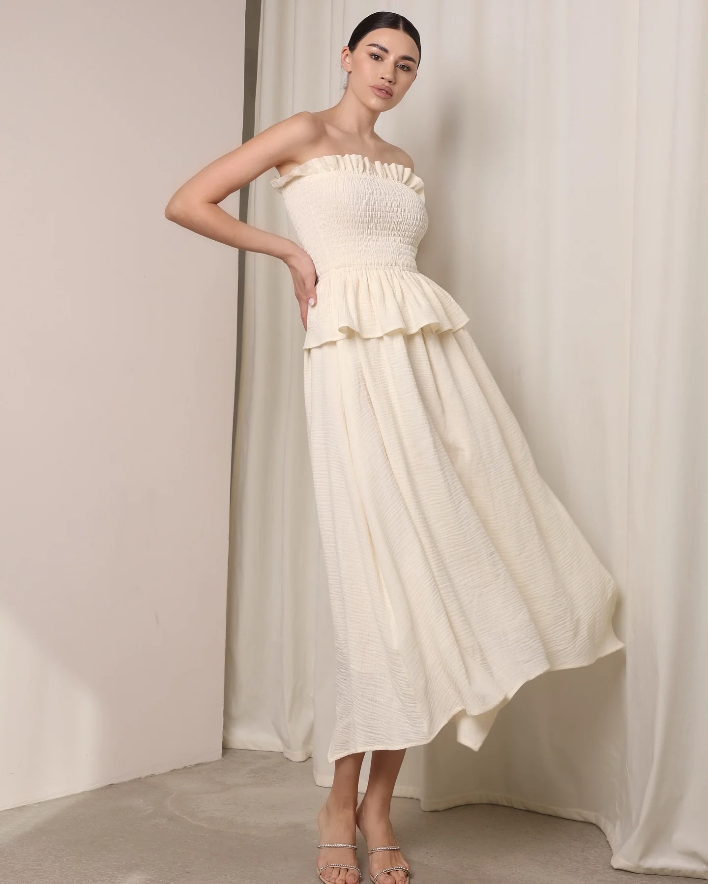 Customized Sexy Jersey Ruffles Evening Dresses Temperament Strapless Sleeveless Celebrity Gowns Custom Made Cocktail D
Customized Sexy Jersey Ruffles Evening Dresses Temperament Strapless Sleeveless Celebrity Gowns Custom Made Cocktail D