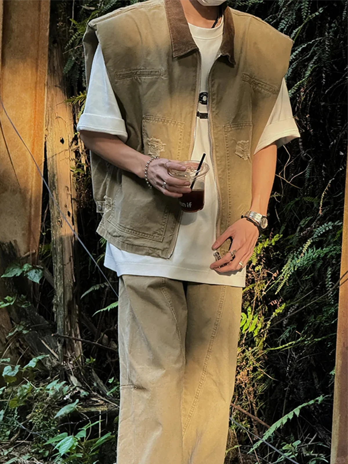 American Retro Denim Jaet Loose Fit Boys Faion Brand Vintage Silhouette Design oulder Pad Vest Set Youth Casual Wear
American Retro Denim Jaet Loose Fit Boys Faion Brand Vintage Silhouette Design oulder Pad Vest Set Youth Casual Wear