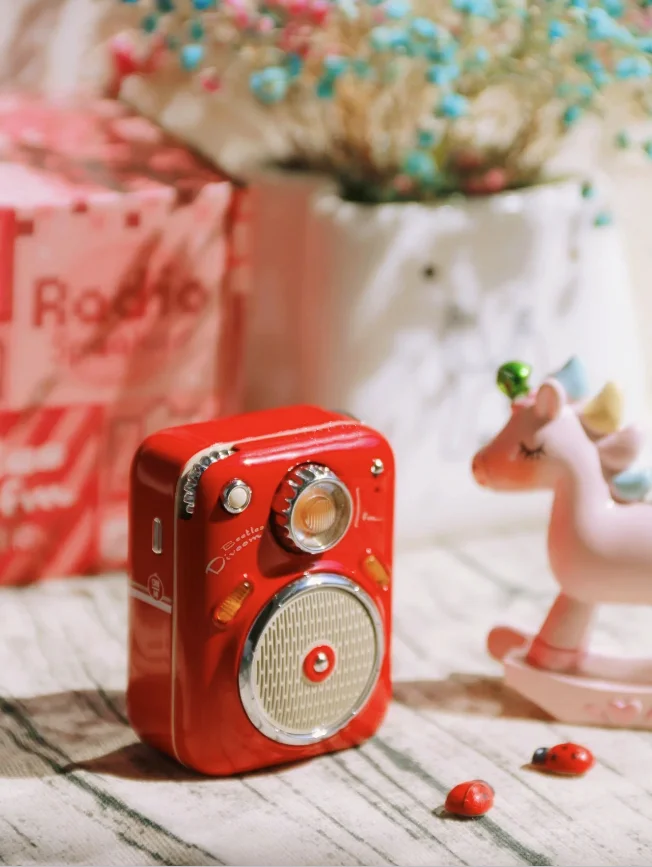 Divoom Beetles Red Mini Bluetooth Speaker FM Radio Outdoor Portable Smart Wireless Speaker TF Card Subwoofer Gift
Divoom Beetles Red Mini Bluetooth Speaker FM Radio Outdoor Portable Smart Wireless Speaker TF Card Subwoofer Gift