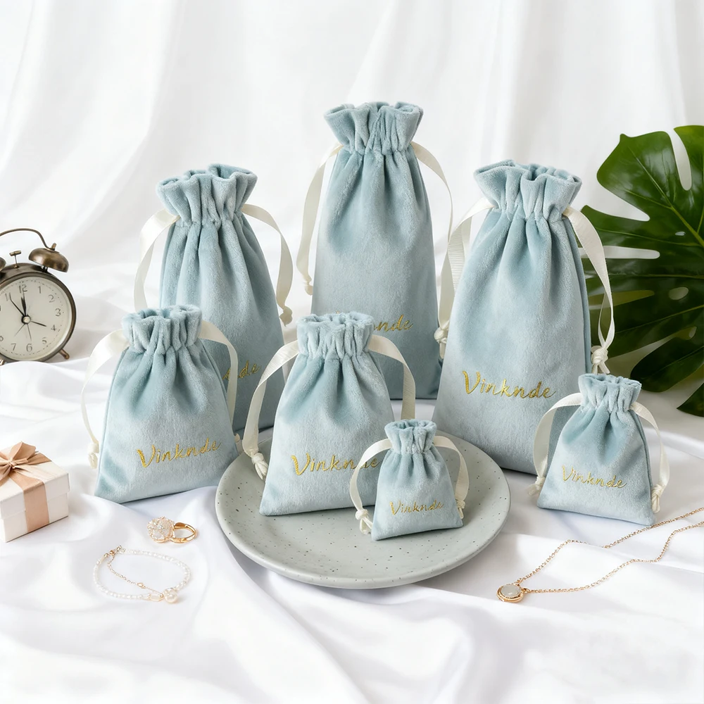 Маленький синий бархатный подарочный пакет на Рождество, свадьбу, конфетный замшевый мешочек для ювелирных изделий на шнурке, индивидуальный логотип для хранения колец, сережек
Маленький синий бархатный подарочный пакет на Рождество, свадьбу, конфетный замшевый мешочек для ювелирных изделий на шнурке, индивидуальный логотип для хранения колец, сережек