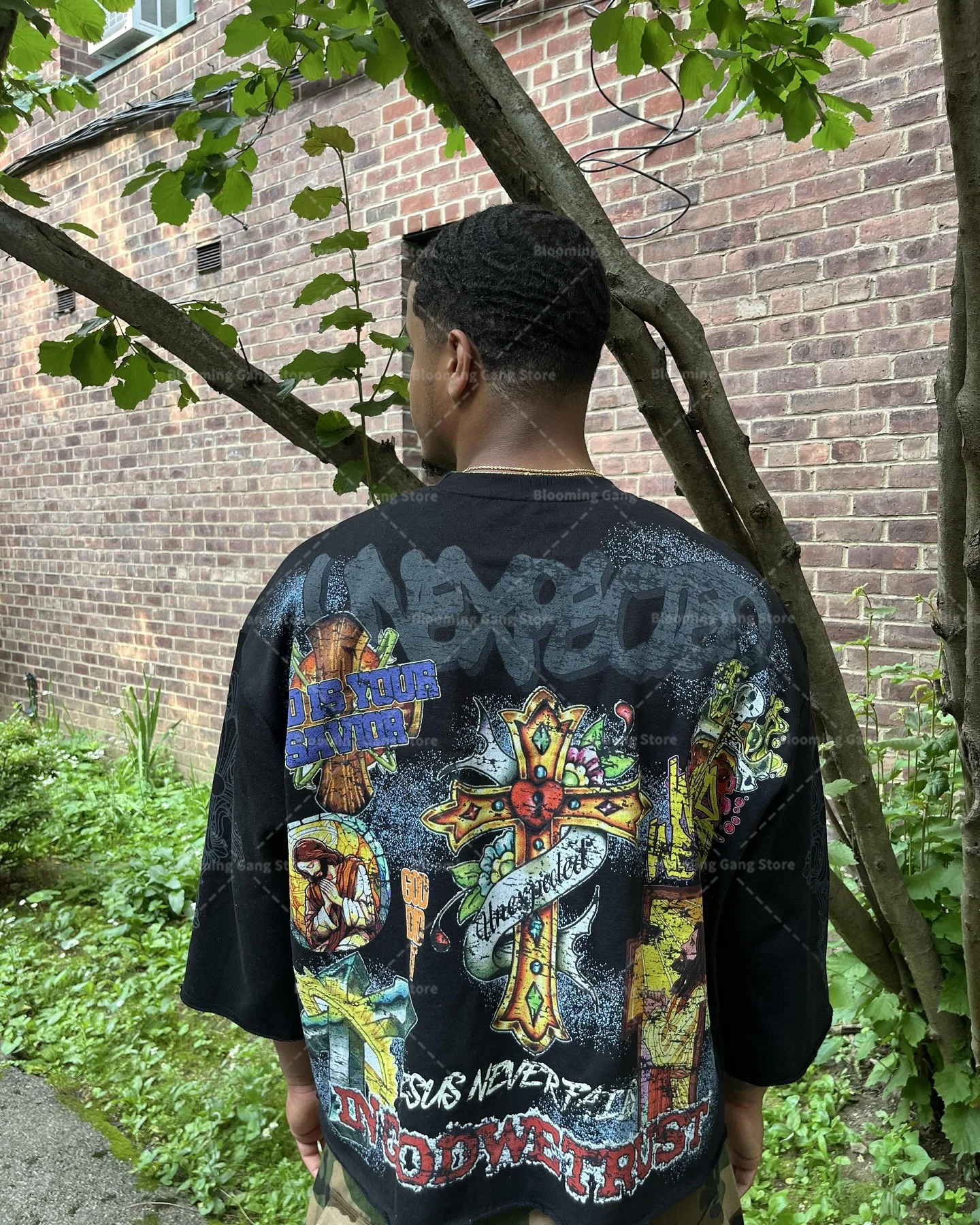 Streetwear T-shirt Men Clothing Oversized Anime Print Retro Harajuku Y2K Couple Style Hip-hop Short Sleeve European Casual Top
Streetwear T-shirt Men Clothing Oversized Anime Print Retro Harajuku Y2K Couple Style Hip-hop Short Sleeve European Casual Top