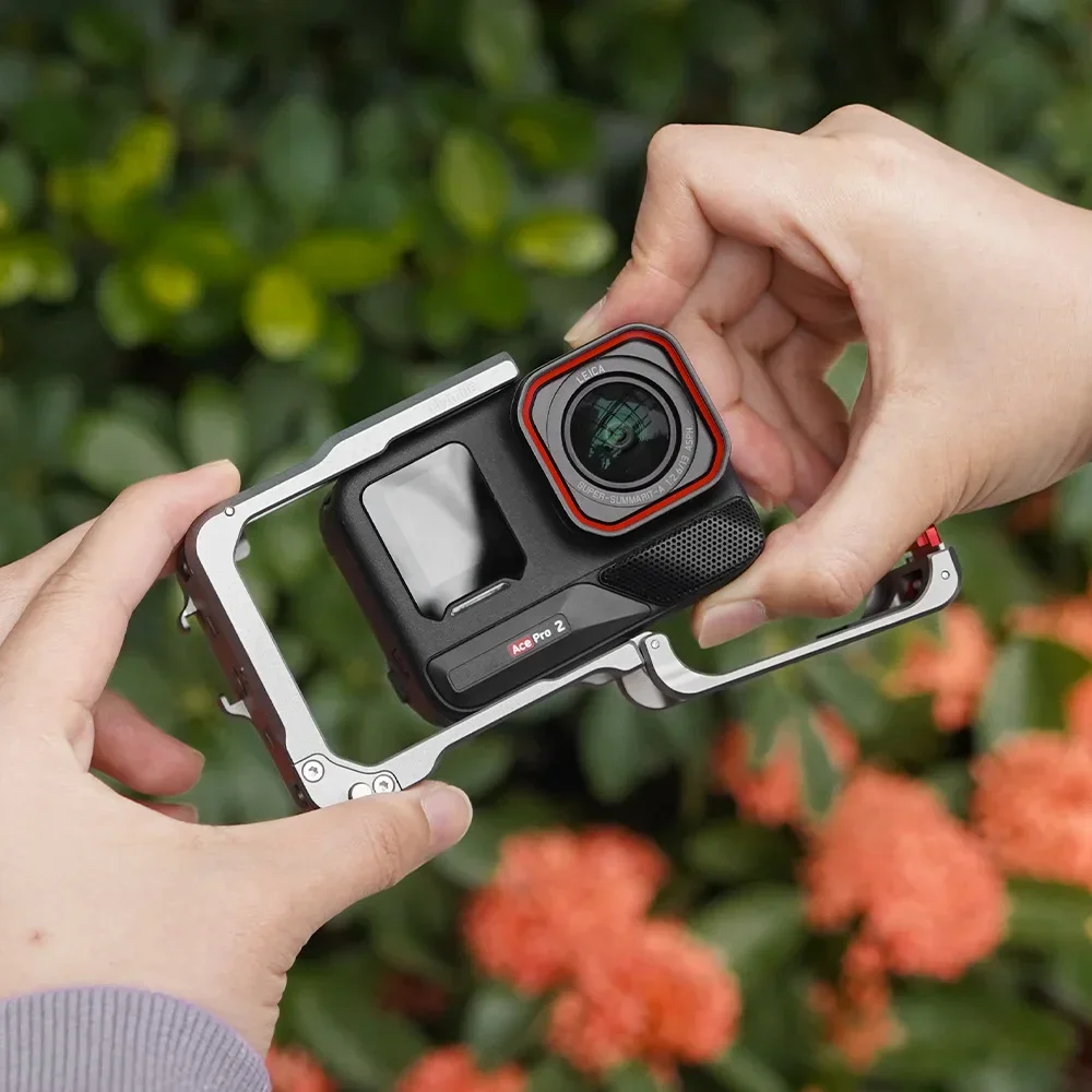 Aluminum Alloy Frame for Insta360 Ace Pro Protective Case With Expansion Cold Shoe Metal Camera Cage For Insta360 ACE 2 Pro2/1
Aluminum Alloy Frame for Insta360 Ace Pro Protective Case With Expansion Cold Shoe Metal Camera Cage For Insta360 ACE 2 Pro2/1