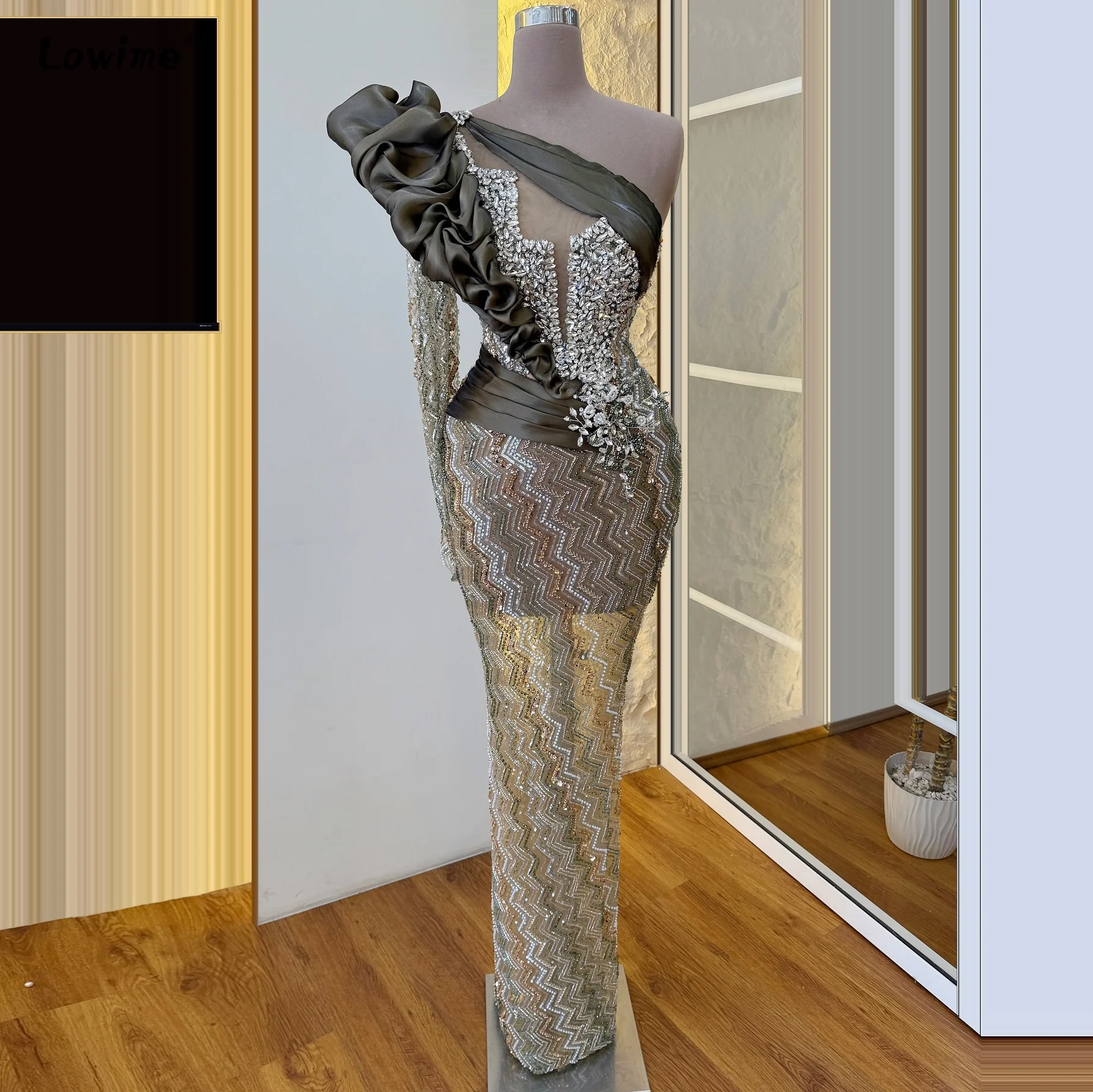 Коричневое плиссированное вечернее платье из тюля с кристаллами, женское вечернее платье, расшитое бисером и блестками, роскошное вечернее платье, настраиваемое
Коричневое плиссированное вечернее платье из тюля с кристаллами, женское вечернее платье, расшитое бисером и блестками, роскошное вечернее платье, настраиваемое