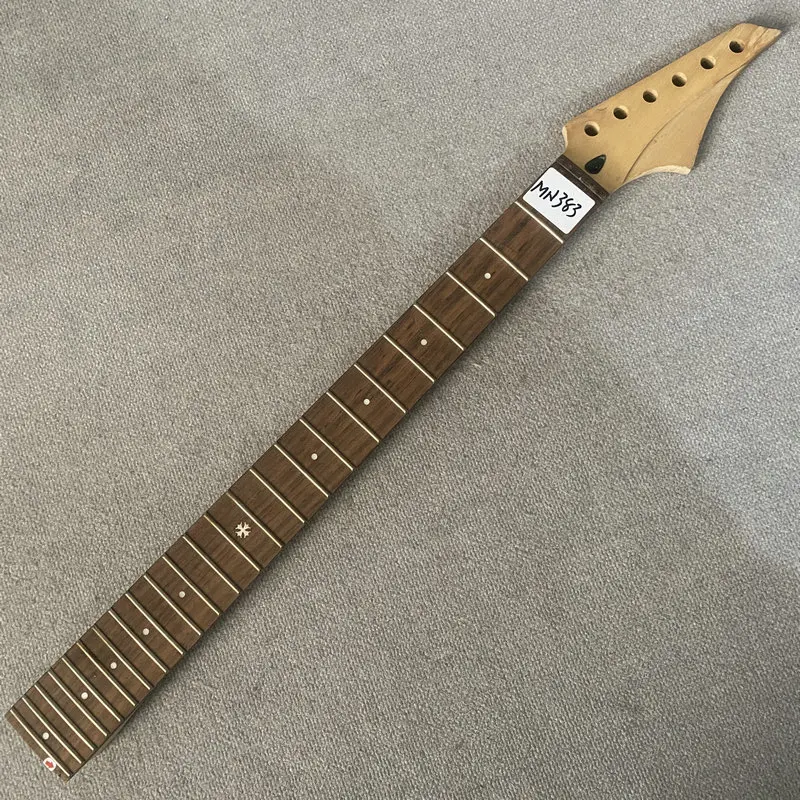 MN383 ST Electric Guitar Neck DIY 24 Frets Right Hand Original Genuine LAG No Logo Dirty Surface Guitar Parts DIY
MN383 ST Electric Guitar Neck DIY 24 Frets Right Hand Original Genuine LAG No Logo Dirty Surface Guitar Parts DIY
