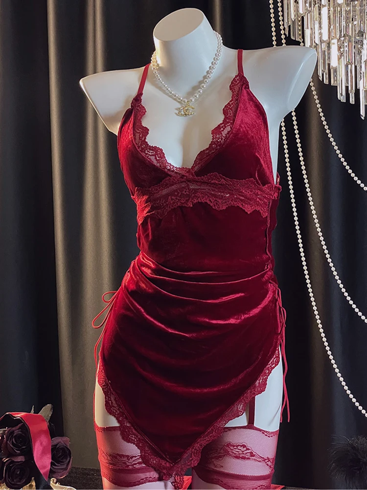 Women's Red Lace Nightdress Sexy Mini Lingerie Nightwear Bath Robe Gown Nightdress V-neck Nightgown Home Dress Clothing Summer
Women's Red Lace Nightdress Sexy Mini Lingerie Nightwear Bath Robe Gown Nightdress V-neck Nightgown Home Dress Clothing Summer
