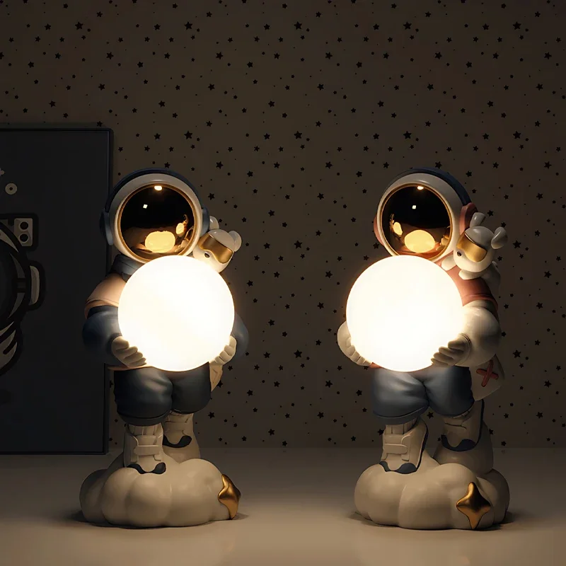 Modern Astronaut Night Light Creative Bedroom Bedside Lamp Children's Room Nordic Tabletop Taikonaut Table Luminaire Decor
Modern Astronaut Night Light Creative Bedroom Bedside Lamp Children's Room Nordic Tabletop Taikonaut Table Luminaire Decor