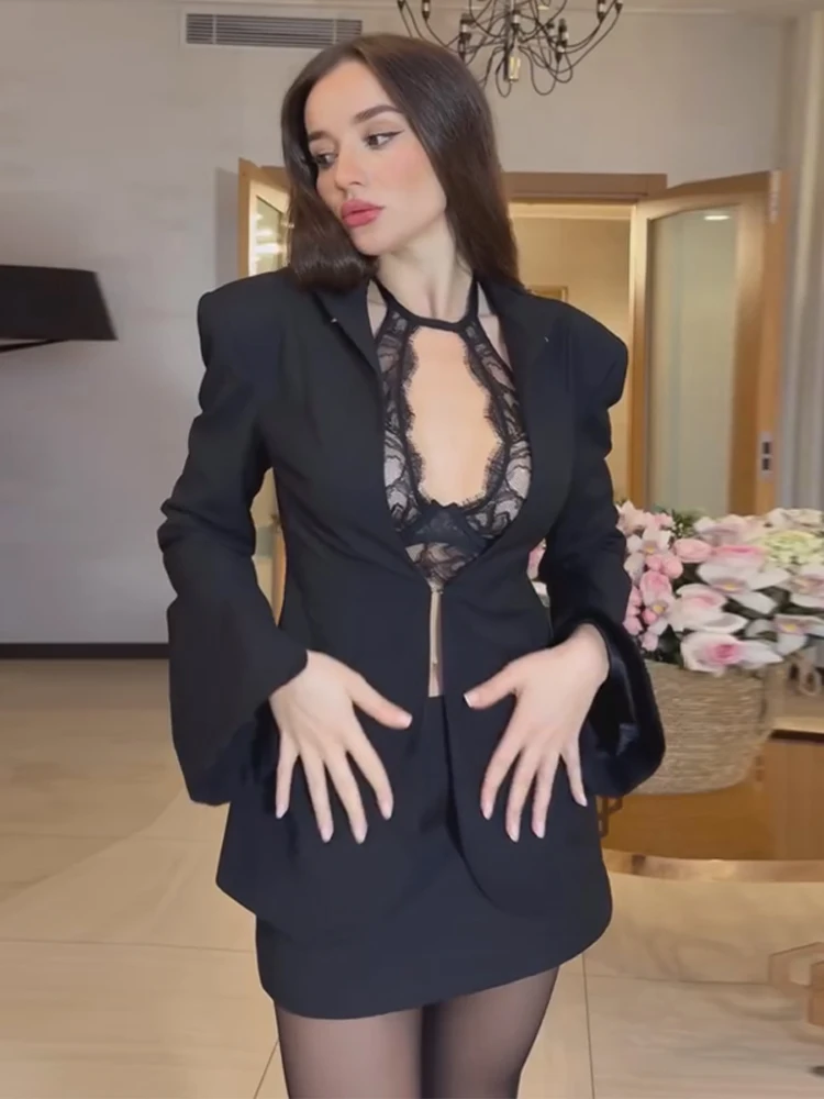 Elegant Blazer Coat Mini Skirt Short Sets Hollow Out Stand Neck Jackets A-line Skirts 2026 Spring Lady Black 2 Piece Outfits
Elegant Blazer Coat Mini Skirt Short Sets Hollow Out Stand Neck Jackets A-line Skirts 2026 Spring Lady Black 2 Piece Outfits