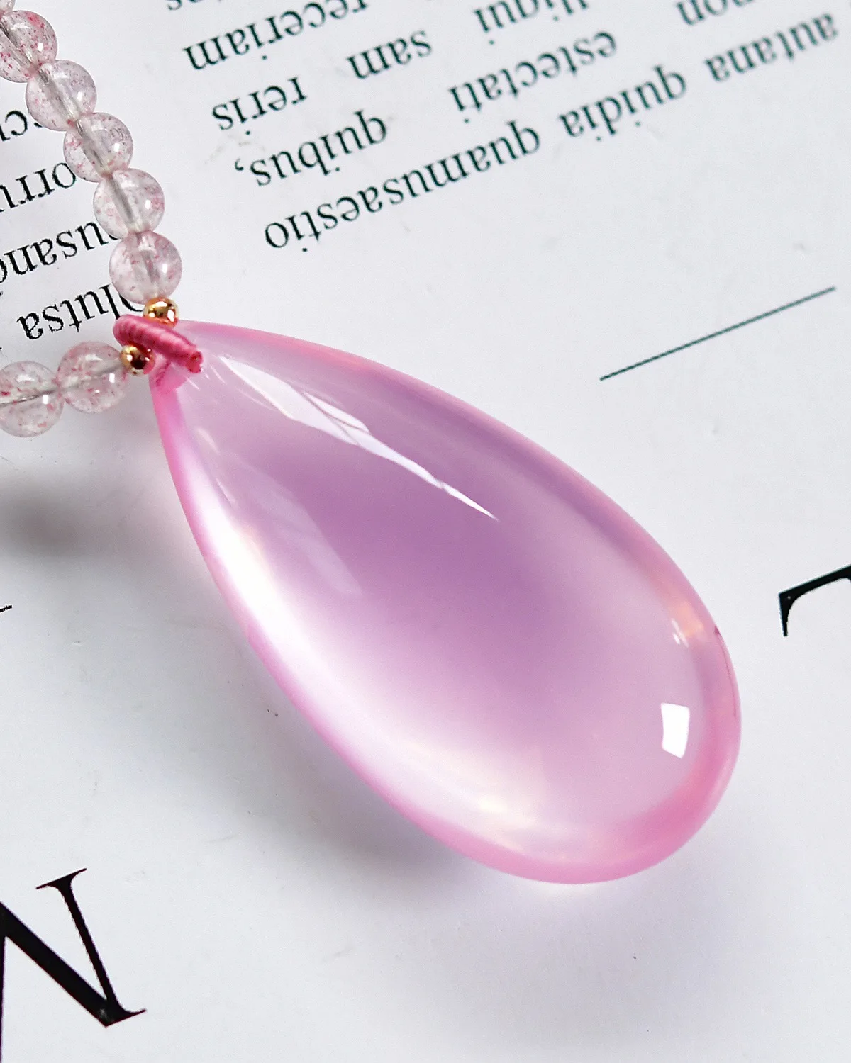 Natural Rose Quartz Women Pendant Necklace Water Drop Rose Quartz 43*21.6*14.7mm Love Crystal Jewelry AAAAA
Natural Rose Quartz Women Pendant Necklace Water Drop Rose Quartz 43*21.6*14.7mm Love Crystal Jewelry AAAAA