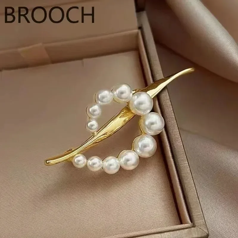 Высококачественные, элегантные и большие броши, жемчуг, элитные и нишевые броши для мужчин и женщин, одежда и аксессуары.
Высококачественные, элегантные и большие броши, жемчуг, элитные и нишевые броши для мужчин и женщин, одежда и аксессуары.