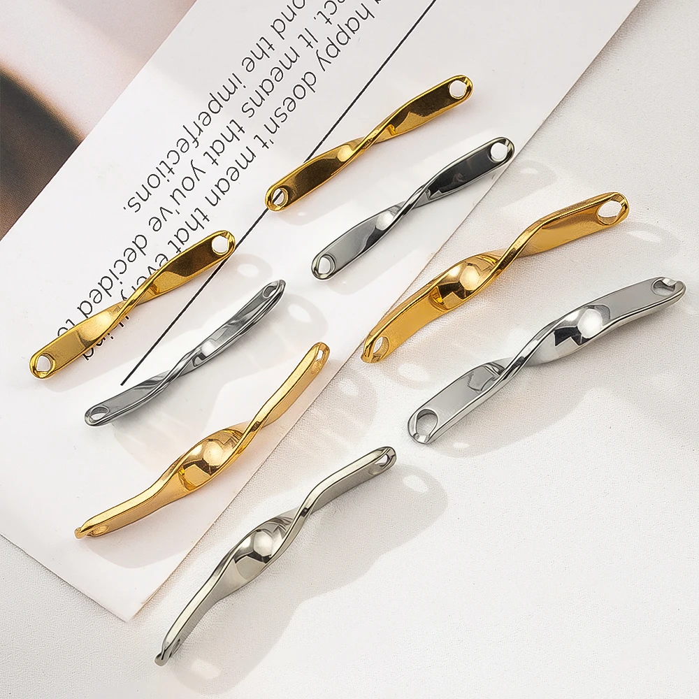 5pcs 1pcs Stainless Steel Necklace Connectors Clasps PVD Double Big Hole Twisted Bar Links Stick DIY Bracelet Jewelry Making
5pcs 1pcs Stainless Steel Necklace Connectors Clasps PVD Double Big Hole Twisted Bar Links Stick DIY Bracelet Jewelry Making