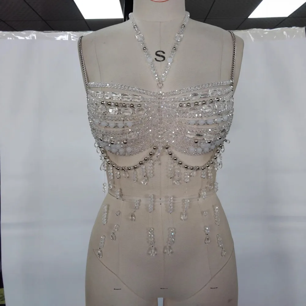 Sexy Women Europe Tank top Crystal Bead Women Handmade Vest Streetwear Bra Top Hollow Out Body Chain Holiday Beachwear Vest
Sexy Women Europe Tank top Crystal Bead Women Handmade Vest Streetwear Bra Top Hollow Out Body Chain Holiday Beachwear Vest