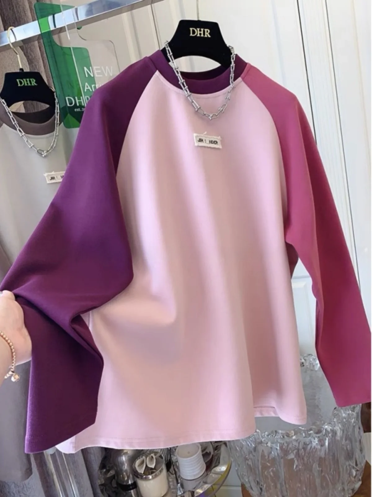Outlets High Stock Dopaamine Color Block Hoodie Women Loose Lazy Style Top Base Shirt Autumn Korean Style Commute Wind Loose Fit
Outlets High Stock Dopaamine Color Block Hoodie Women Loose Lazy Style Top Base Shirt Autumn Korean Style Commute Wind Loose Fit