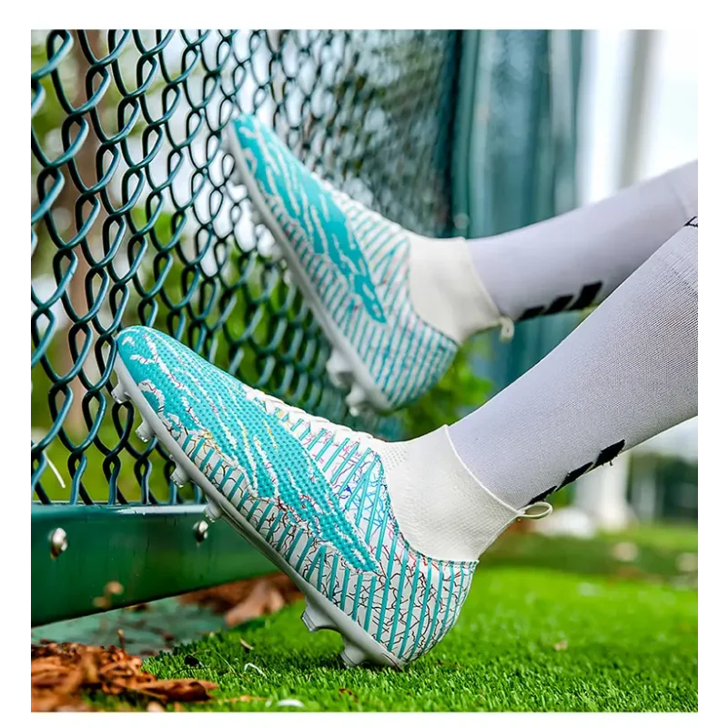 Unisex Youth Low Top Football Shoes Lightweight Cushioned Sole Anti Slip Studded Design Outdoor Field Match Sneakers
Unisex Youth Low Top Football Shoes Lightweight Cushioned Sole Anti Slip Studded Design Outdoor Field Match Sneakers