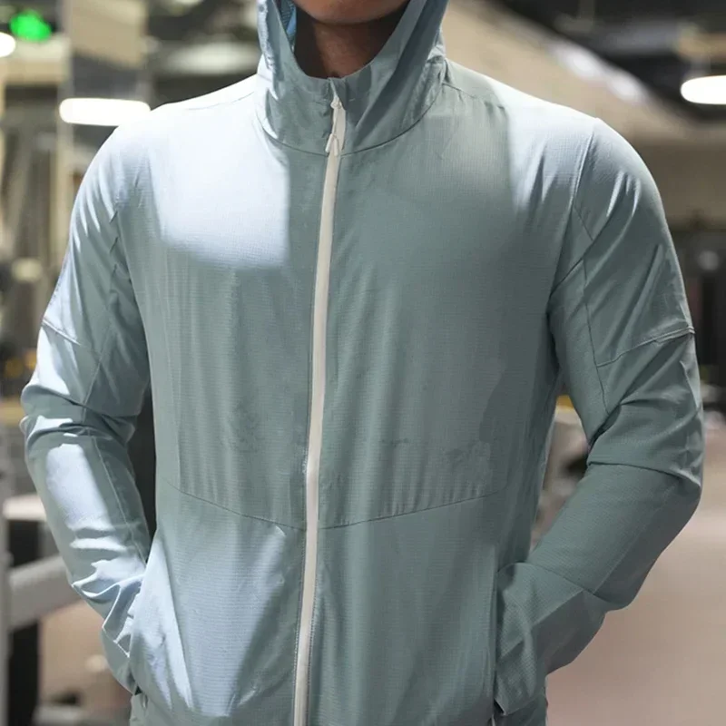 Mens Sunscreen Breathable Jacket UPF50+ UV Protection Sunburn Coat for Couple Comfortable Sport Sun Protection Clothing
Mens Sunscreen Breathable Jacket UPF50+ UV Protection Sunburn Coat for Couple Comfortable Sport Sun Protection Clothing