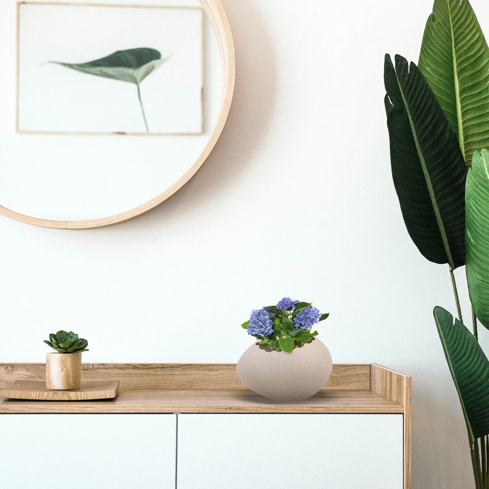 Ceramic Egg Shell Shaped Pastry Bowl Innovative Dessert Holder Non Skid Surface Ideal for Home Garden Decoration Accessory
Ceramic Egg Shell Shaped Pastry Bowl Innovative Dessert Holder Non Skid Surface Ideal for Home Garden Decoration Accessory