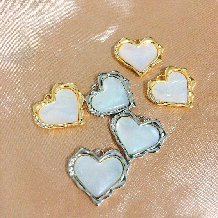 Gold Silver Peach Heart White Shell Charm Pendant, Micro Set Zircon Peach Heart Pendant For DIY Necklace Accessories Pendant
Gold Silver Peach Heart White Shell Charm Pendant, Micro Set Zircon Peach Heart Pendant For DIY Necklace Accessories Pendant