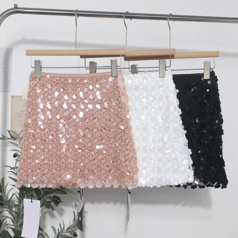Romantic Pink Petal Bling Sequined Short Skirt Women's Summer New A-word Hip Skirt
Romantic Pink Petal Bling Sequined Short Skirt Women's Summer New A-word Hip Skirt