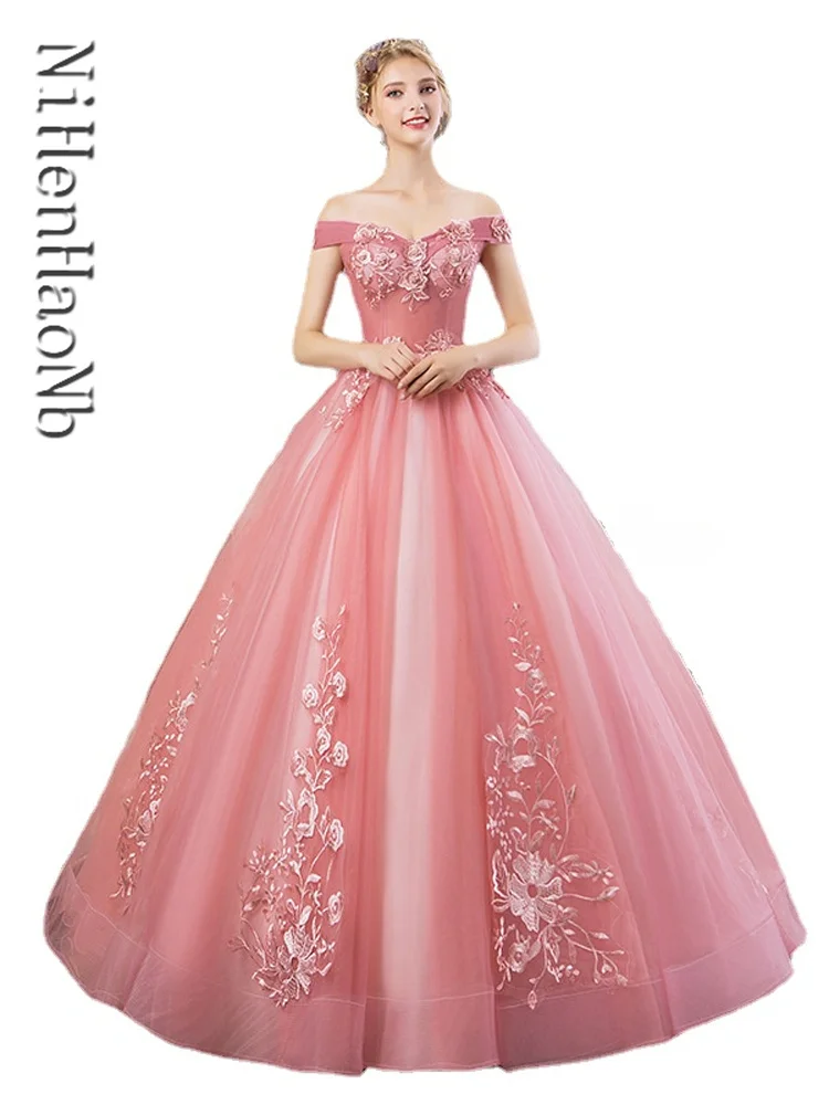 Quinceanera Dresses 2023 New Elegant Boat Neck Luxury Embroidery Vestidos De 15 Anos Party Prom Vintage Quinceanera Gown
Quinceanera Dresses 2023 New Elegant Boat Neck Luxury Embroidery Vestidos De 15 Anos Party Prom Vintage Quinceanera Gown