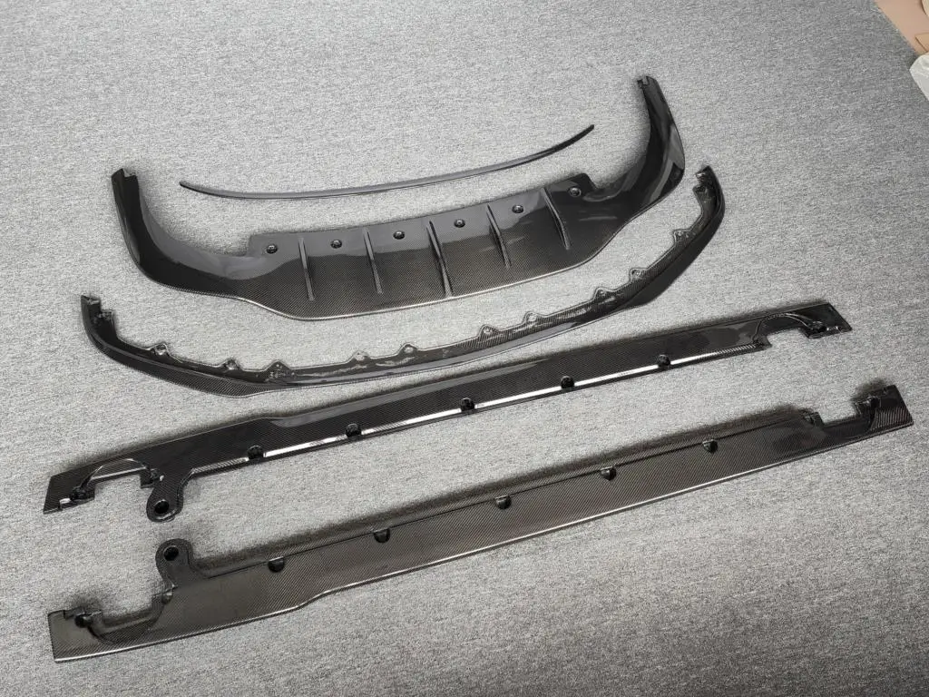 JCYECF автомобильный передний спойлер, задний диффузор, боковые юбки, багажник, заднее крыло для Bentley Continental GT W12 2015-2021, углеродное волокно 
JCYECF автомобильный передний спойлер, задний диффузор, боковые юбки, багажник, заднее крыло для Bentley Continental GT W12 2015-2021, углеродное волокно