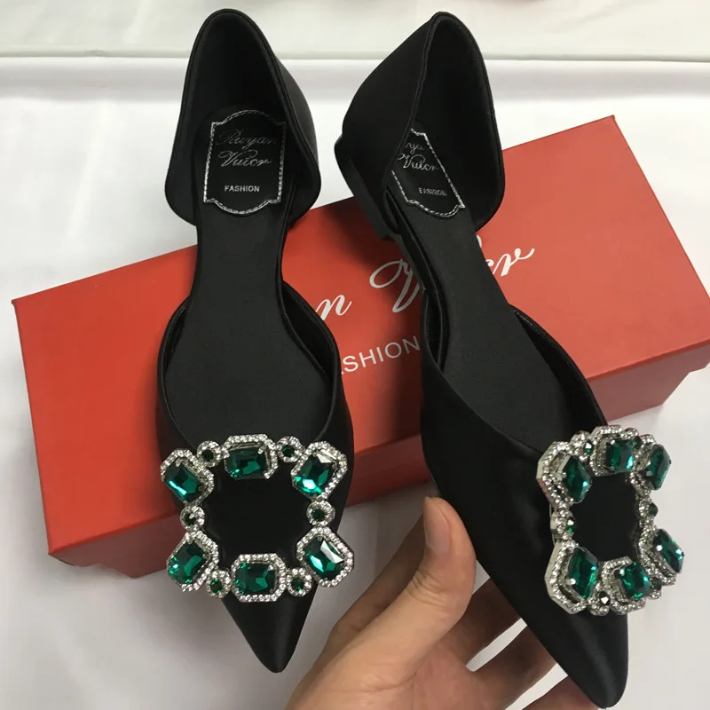 Luxury Womens Wedding Shoes Fashion Rhinestone Pointed Tip Flat Shoes for Woman Elegant Casual Shoe Designer Shoes Zapatos Mujer
Luxury Womens Wedding Shoes Fashion Rhinestone Pointed Tip Flat Shoes for Woman Elegant Casual Shoe Designer Shoes Zapatos Mujer