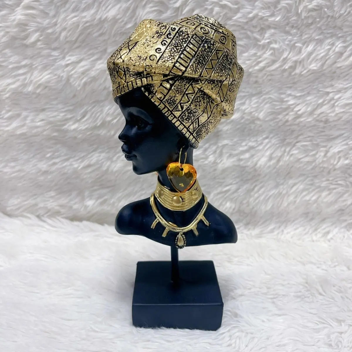 Resin Statues Sculptures Character Ornaments Statue Home Decoration Accessories Modern Ornaments Figurine Collectible Handicraft
Resin Statues Sculptures Character Ornaments Statue Home Decoration Accessories Modern Ornaments Figurine Collectible Handicraft