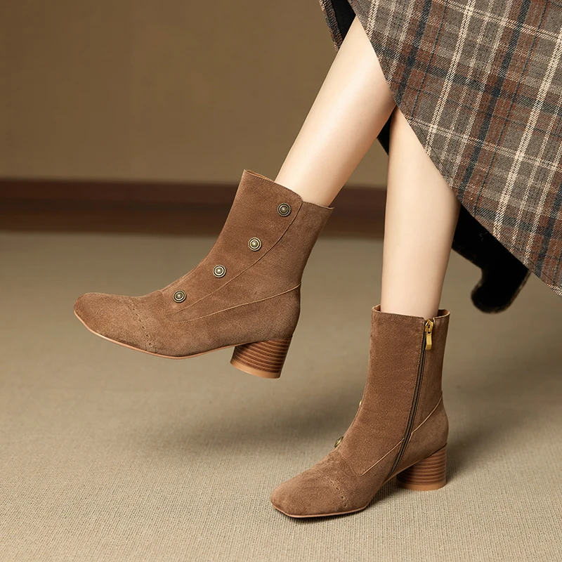Women’s Genuine Leather British Style Square Toe Mid Chunky Heel Ankle Boots Fashion Short Boots
Women’s Genuine Leather British Style Square Toe Mid Chunky Heel Ankle Boots Fashion Short Boots