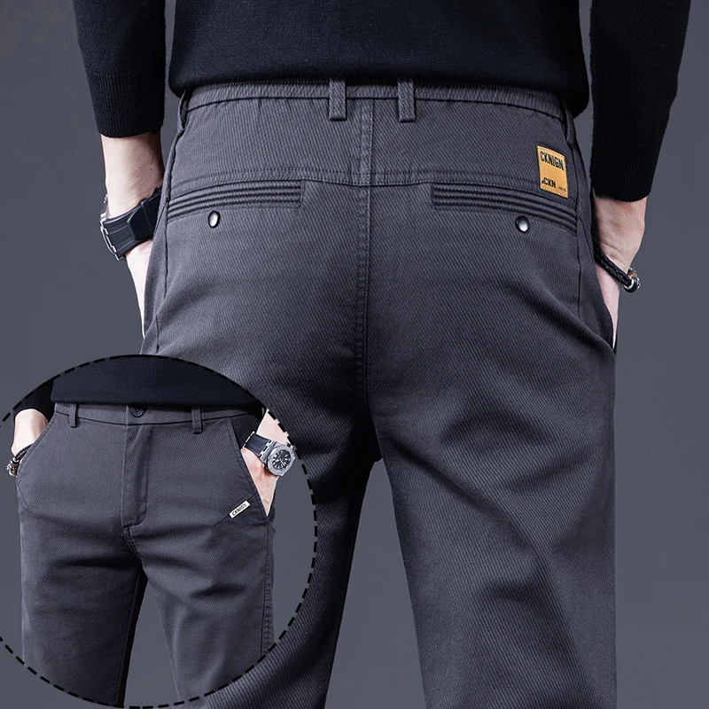 Корейские тонкие прямые мужские повседневные брюки, серые модные деловые удобные эластичные брюки-карандаш, простая весенне-осенняя одежда
Корейские тонкие прямые мужские повседневные брюки, серые модные деловые удобные эластичные брюки-карандаш, простая весенне-осенняя одежда