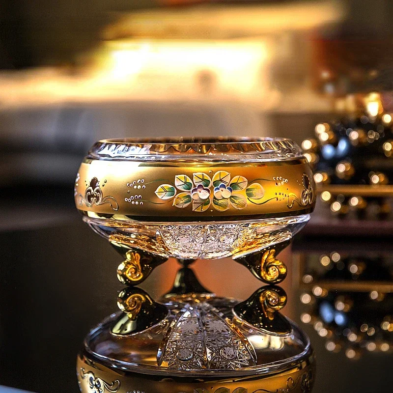 Новая золотая эмалированная фруктовница из хрустального стекла с цветочным узором
Новая золотая эмалированная фруктовница из хрустального стекла с цветочным узором