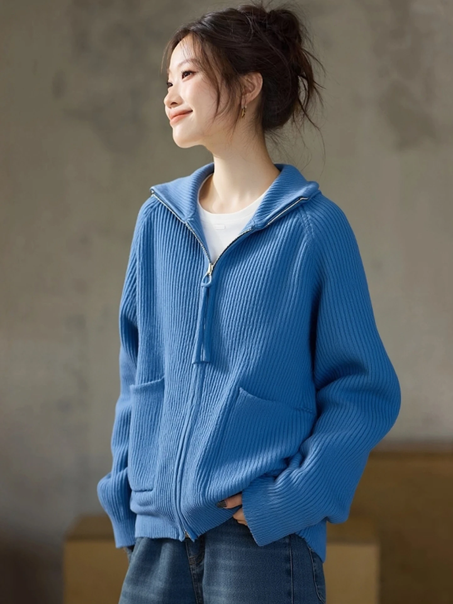 Ele Zipper Ne Sweater Long Sve Women's Winter Top White Enhancing Knitted irt Korean Sle Casual Commute
Ele Zipper Ne Sweater Long Sve Women's Winter Top White Enhancing Knitted irt Korean Sle Casual Commute