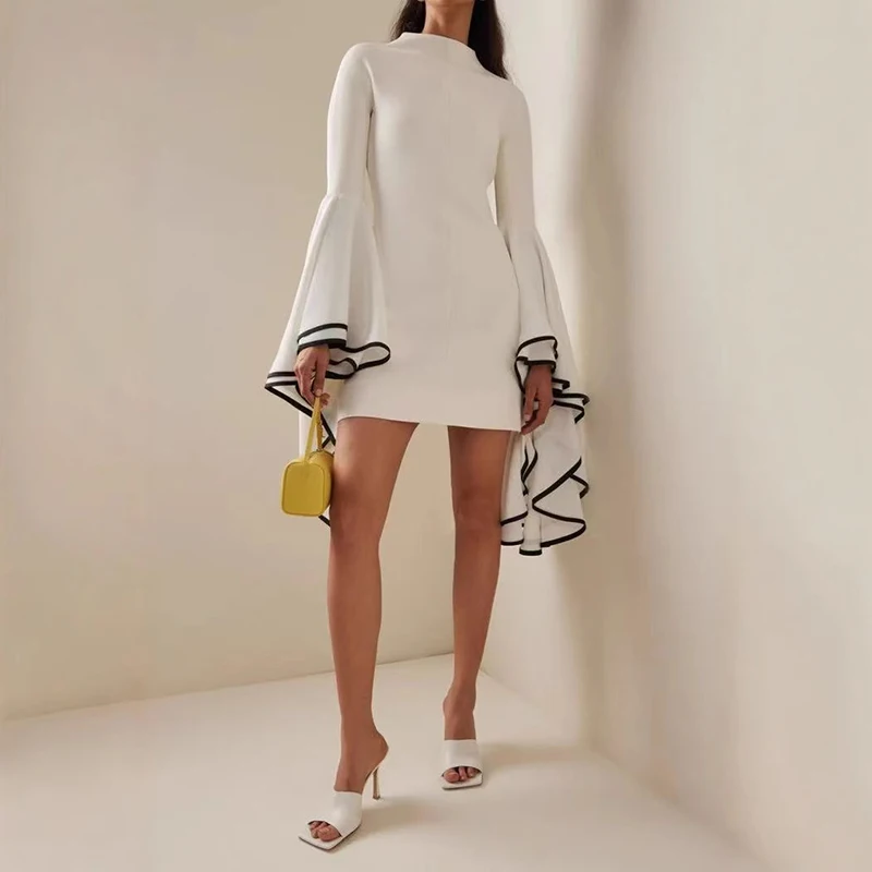 Elegant O Neck Slim Evening Dress 2025 Women New Temperament Wrap Hip Short Dress Fashion Contrast Color Flare Sleeve Mini Dress
Elegant O Neck Slim Evening Dress 2025 Women New Temperament Wrap Hip Short Dress Fashion Contrast Color Flare Sleeve Mini Dress