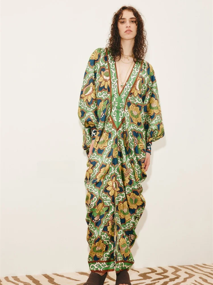 Susan Australian Vintage Ombre Silk Print Maxi Dress Loose Fit Green Slimming Women's Summer Travel V-neck Belted Dress
Susan Australian Vintage Ombre Silk Print Maxi Dress Loose Fit Green Slimming Women's Summer Travel V-neck Belted Dress
