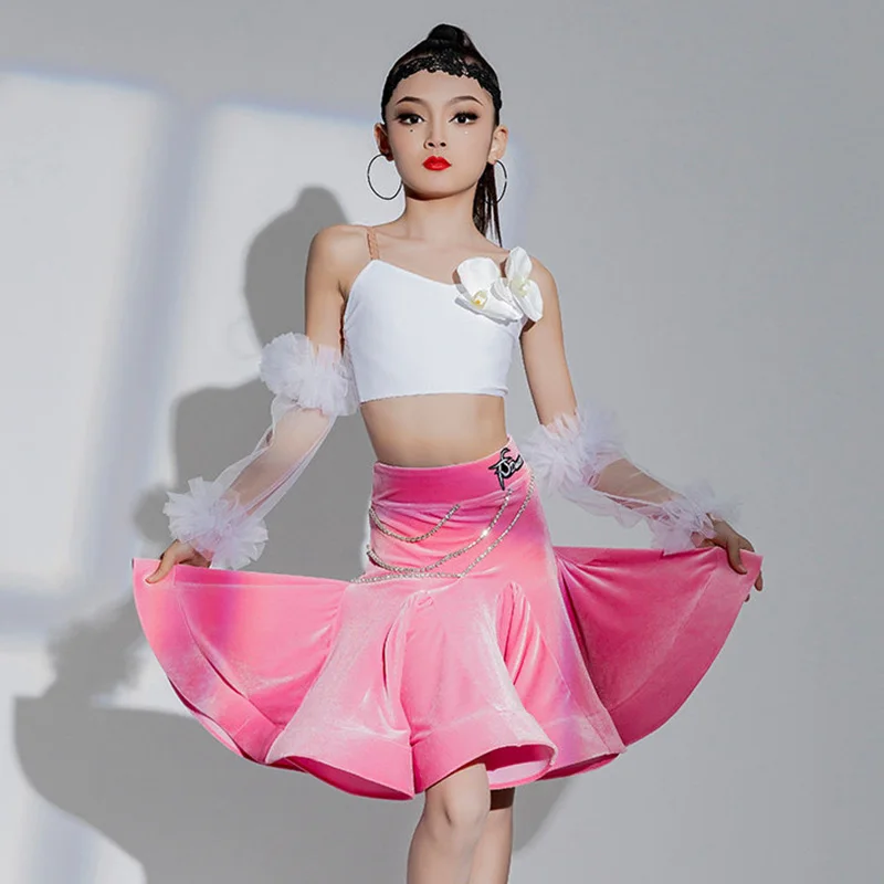 Latin Dance Top and Velvet Fishbone Skirts Kids Girls Performance Dancewear Suit Children Flash Diamond Tassels Latin Skirt
Latin Dance Top and Velvet Fishbone Skirts Kids Girls Performance Dancewear Suit Children Flash Diamond Tassels Latin Skirt
