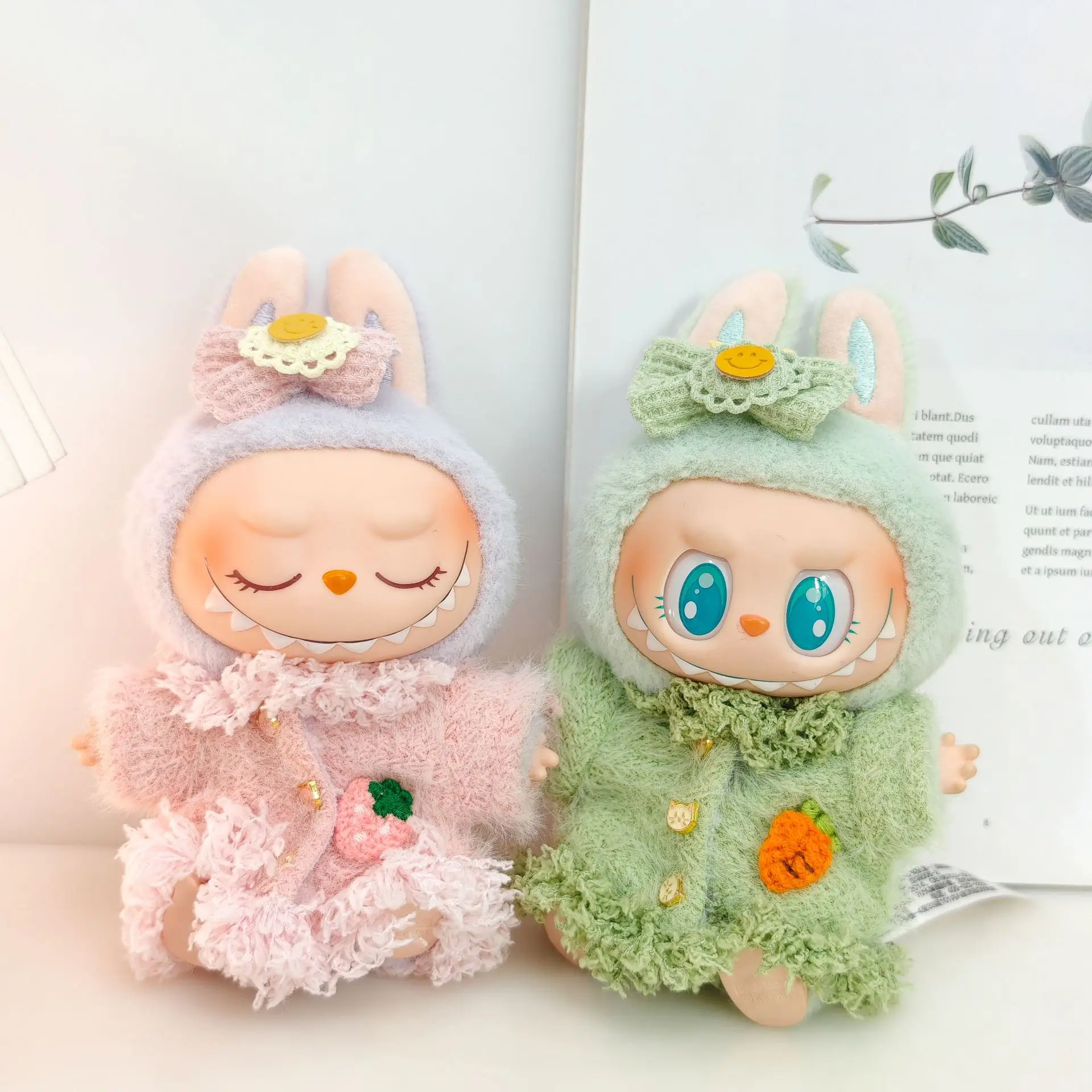 17cm Labubu I II Doll Clothing Doll Dress Up Carrot Skirt Set Sitting Party Plush Doll Cute Butterfly Hair Accessories
17cm Labubu I II Doll Clothing Doll Dress Up Carrot Skirt Set Sitting Party Plush Doll Cute Butterfly Hair Accessories
