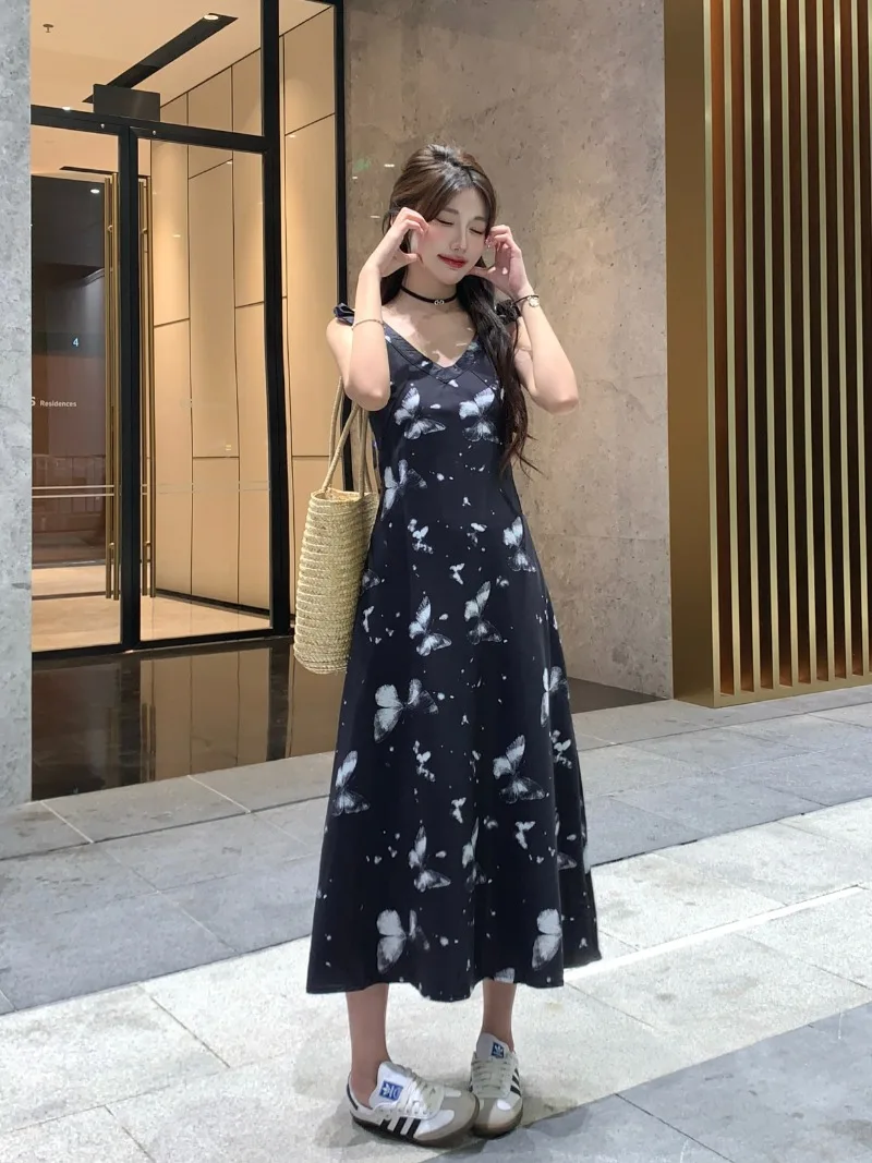 2024 New Butterfly Print Long Dress Women's Summer French Slim Fit Style High Waist Small Flying Sleeves Black Dresses
2024 New Butterfly Print Long Dress Women's Summer French Slim Fit Style High Waist Small Flying Sleeves Black Dresses