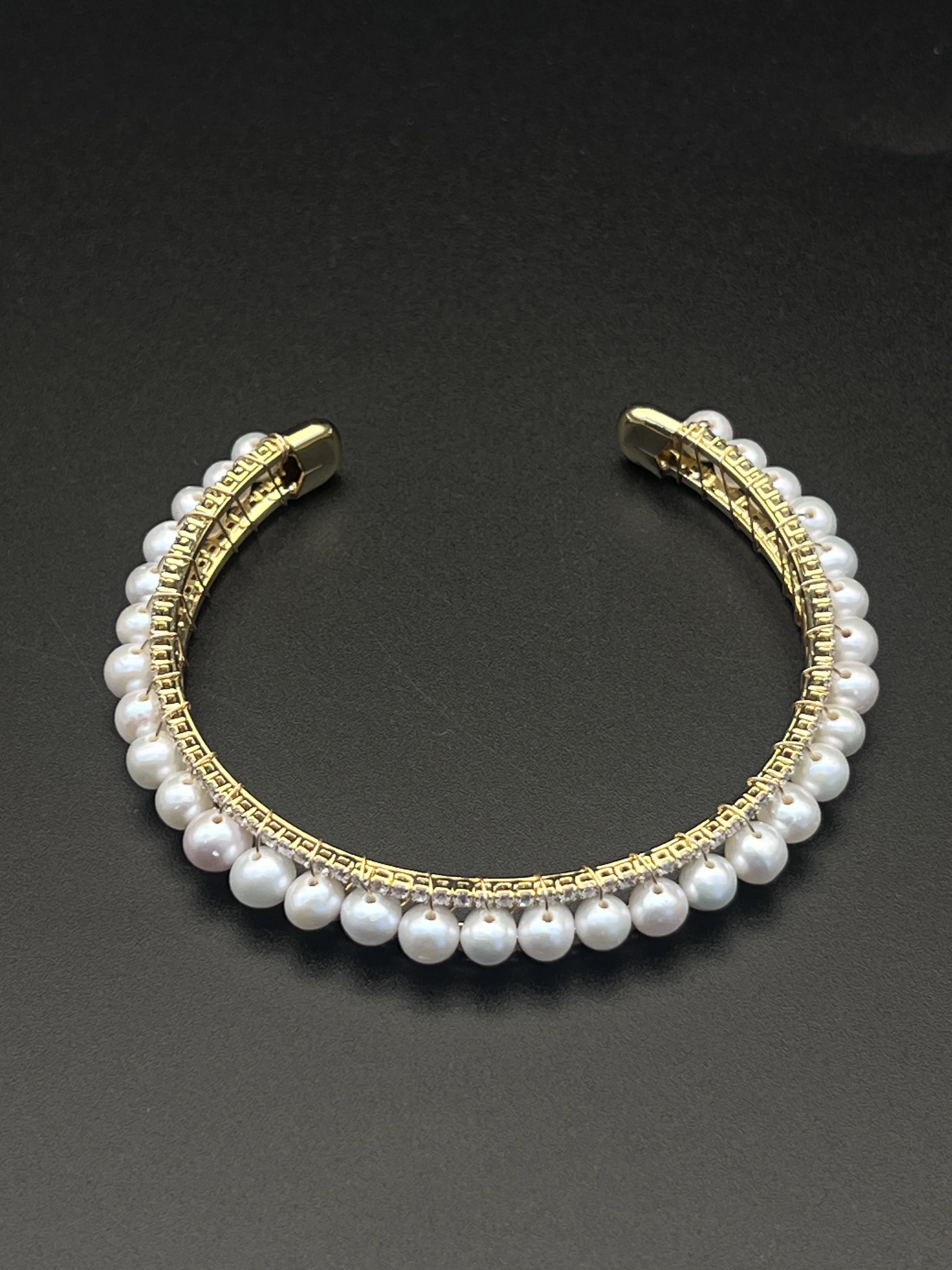 New Arrival Pearl Open Cuff Bangle Fashion Women's Daily Wear Jewelry
New Arrival Pearl Open Cuff Bangle Fashion Women's Daily Wear Jewelry