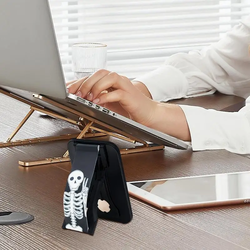 Foldable Adhesive Phone Mount Phone Mount Skull Design Sturdy Cell Phone Cradles Secure Grip Versatile Phone Holder For Desk
Foldable Adhesive Phone Mount Phone Mount Skull Design Sturdy Cell Phone Cradles Secure Grip Versatile Phone Holder For Desk