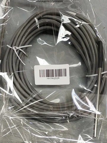 Refrigeration Compressor Chiller Spare Parts Temperature Sensor HH79NZ029
Refrigeration Compressor Chiller Spare Parts Temperature Sensor HH79NZ029