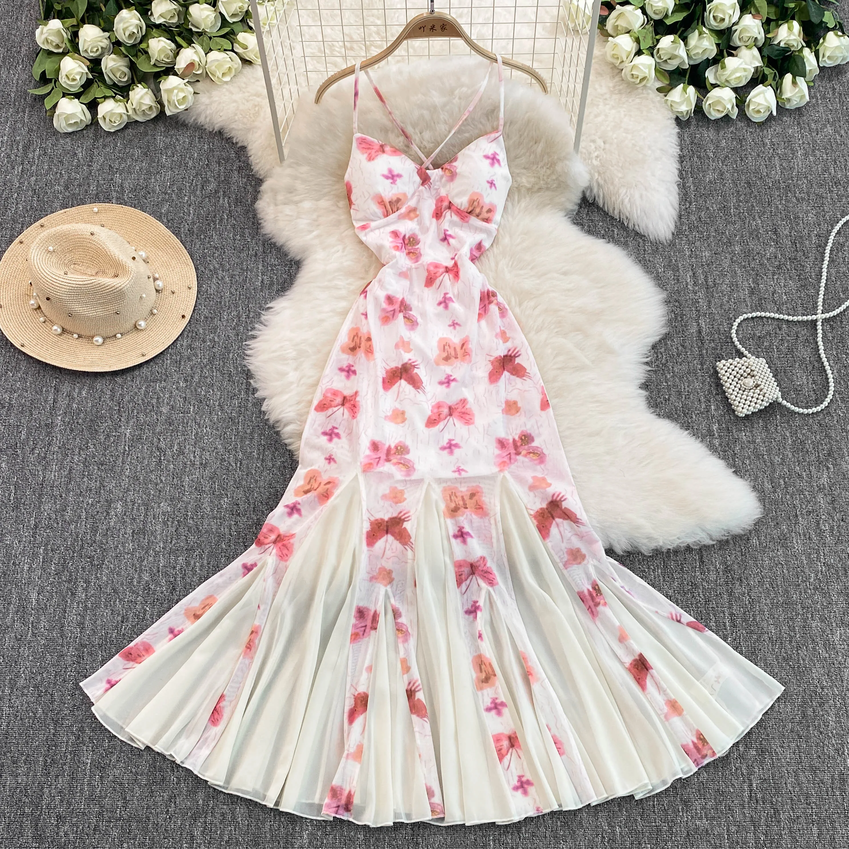 Elegant bow print slip pleated sweet sleeveless Dress Vintage Slim summer sweet backless mermaid dresses
Elegant bow print slip pleated sweet sleeveless Dress Vintage Slim summer sweet backless mermaid dresses