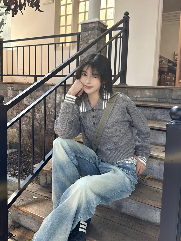 URKR Премиум колледж Sle американский вязаный свитер с воротником женский ленивый Sle ey ort осенне-зимний топ теплый сеон
URKR Премиум колледж Sle американский вязаный свитер с воротником женский ленивый Sle ey ort осенне-зимний топ теплый сеон