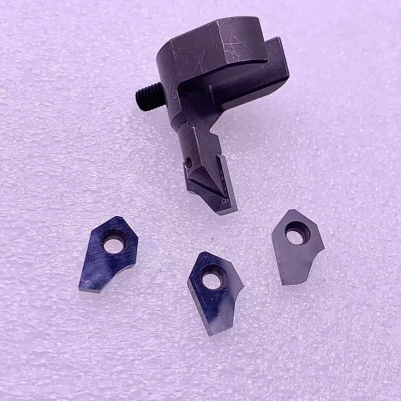 9.5MM Thickness 1999 2000 SERDI NEWEN Cutting Bit Holder Carbide Valve Seat A1 B1 Blade Machine CNC Chuck Tools
9.5MM Thickness 1999 2000 SERDI NEWEN Cutting Bit Holder Carbide Valve Seat A1 B1 Blade Machine CNC Chuck Tools